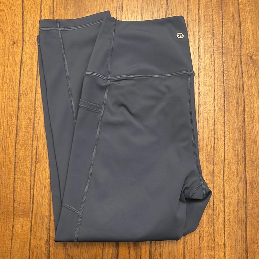 Blue Grey Athletic Crops